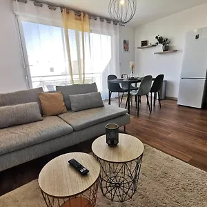 appartement-renove-cocooning-miramas.fr-provencehotel.com/